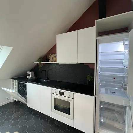 Spacieux Et Lumineux Proche Du Centre Historique Apartament